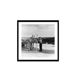 Glass picture w/frame Damer med ski 80xm x 80cm 10095